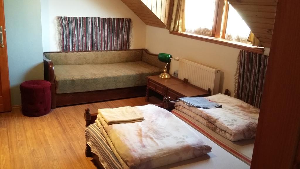 Keramiapark Guesthaus Hotell Budapest Exteriör bild