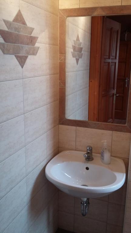 Keramiapark Guesthaus Hotell Budapest Exteriör bild