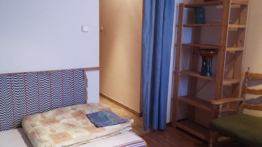 Keramiapark Guesthaus Hotell Budapest Exteriör bild