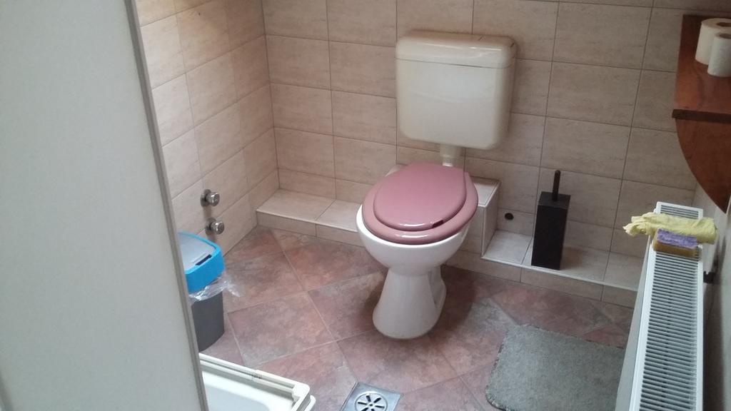 Keramiapark Guesthaus Hotell Budapest Exteriör bild